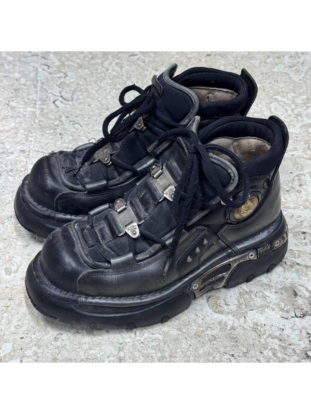 Vintage New Rock Pewter & Black Leather Reactor Platform Sneaker Boots